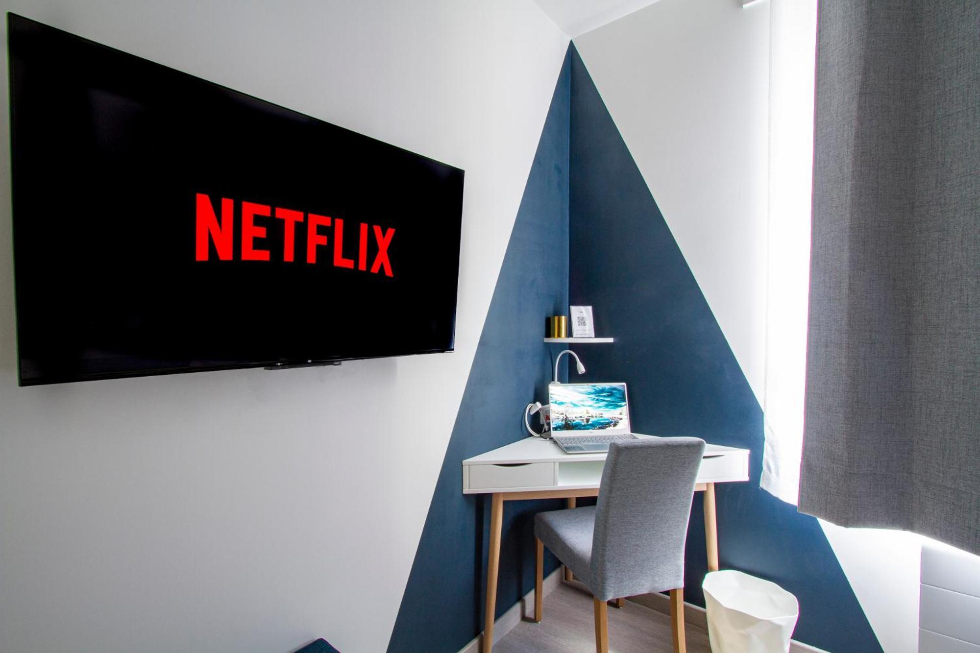 Cocon D'Hiver: Cozy Retreat with Netflix & Family-Friendly Amenities Chalons-en-Champagne Exterior photo